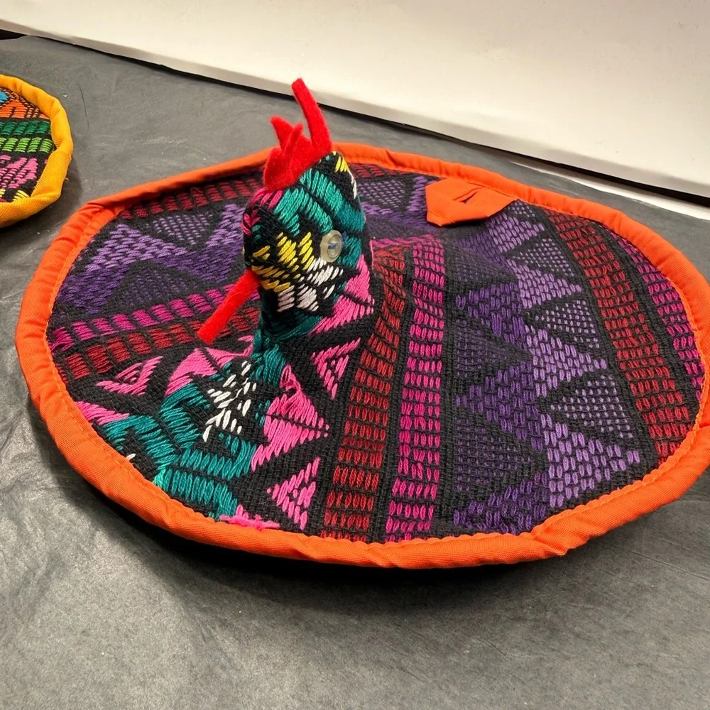 GUC Chicken Hot Pads Set